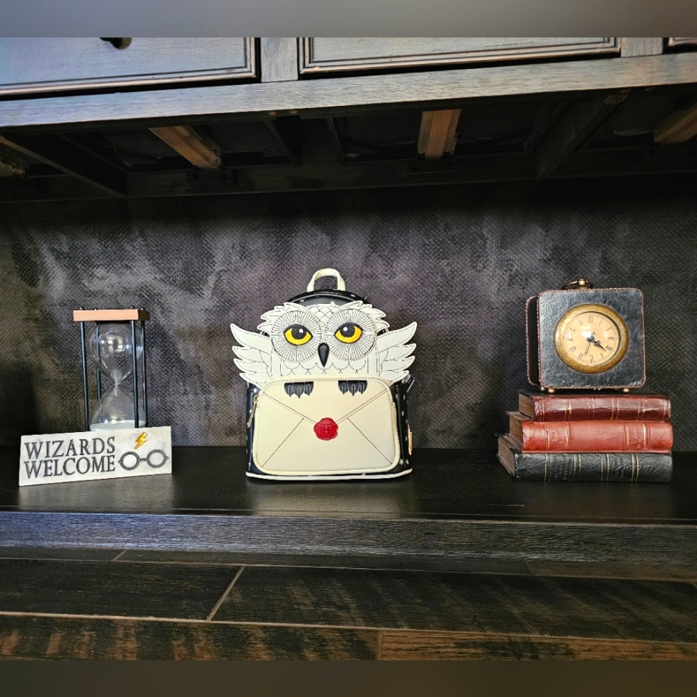 Harry Potter Delivery Owl Backpack